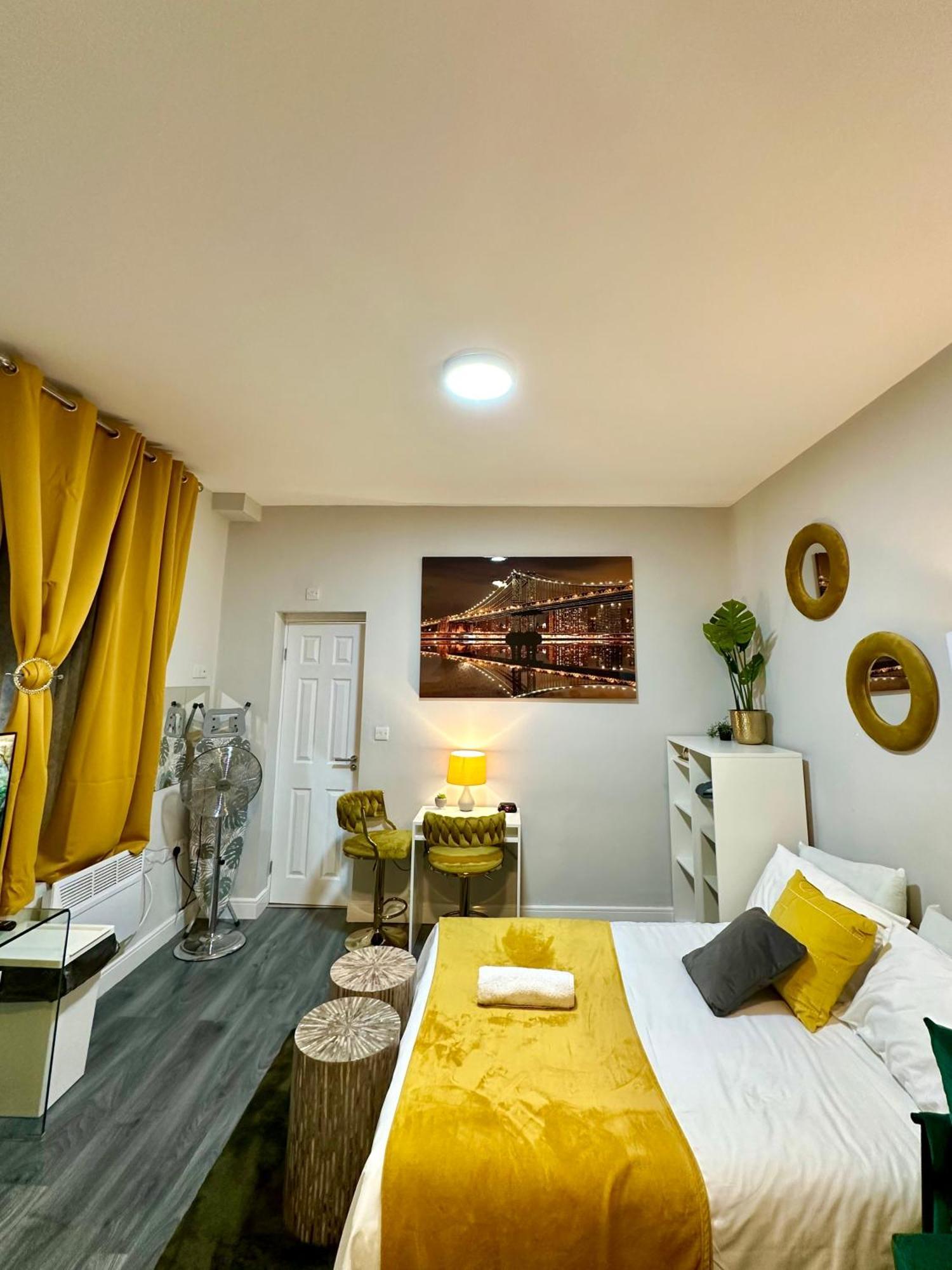 Private Luxurious City Studio-Daily,Weekly,Monthly Birmingham Exterior foto